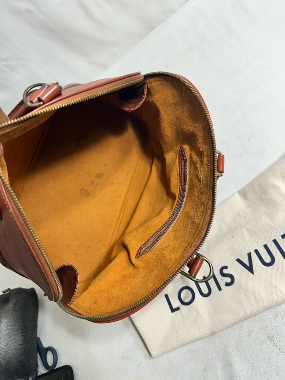 Louis Vuitton Cognac Epi Leather Alma Satchel - Picture 9 of 11